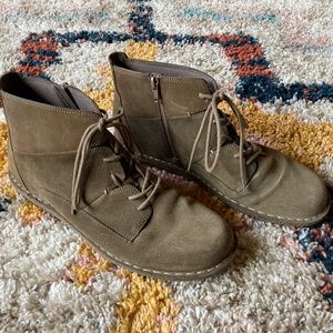 Clarks Suede Chukka Boots